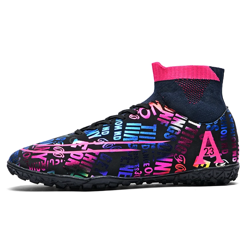 

Wholesale custom outdoor football high - quality anti - slip nails, football shoes
