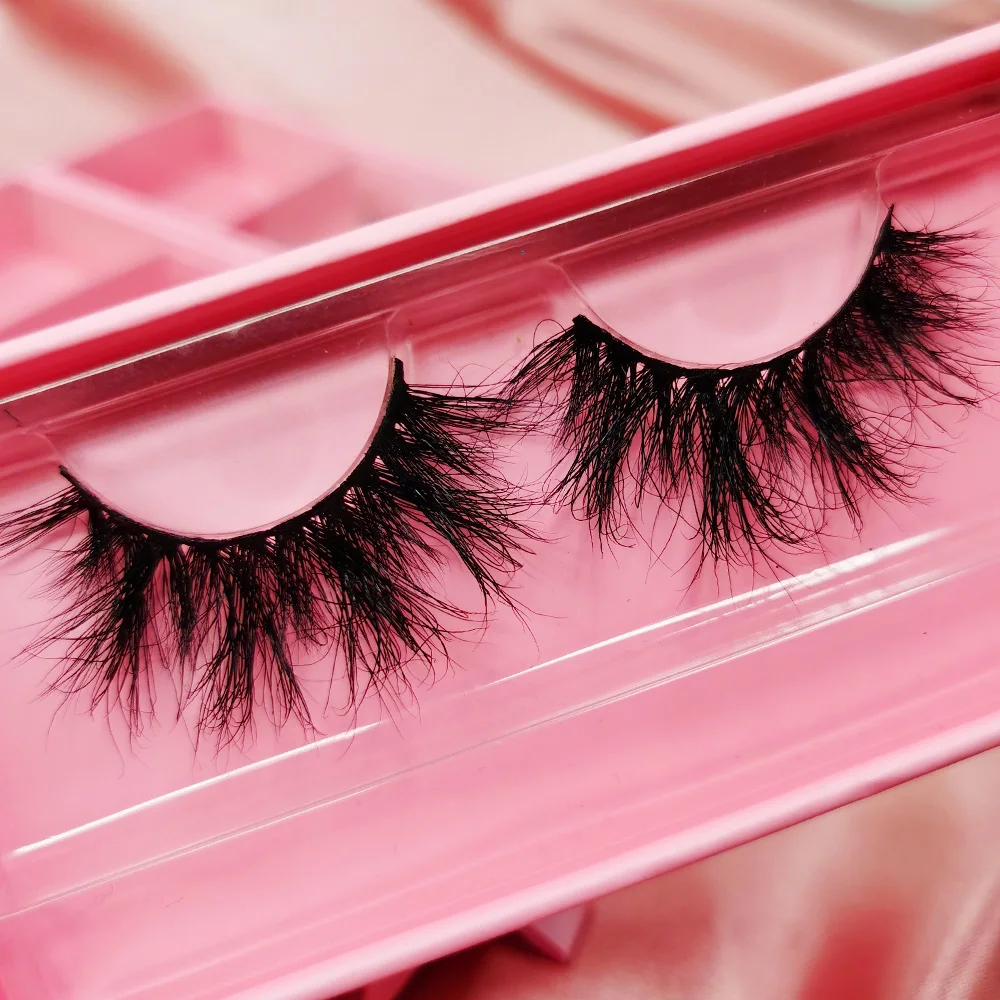 

New Arrivals Diamond Eyelash Case Mink Eyelash Custom Packaging Box, Natural black mink eyelashes