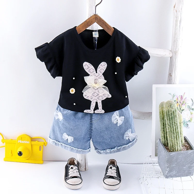 

2021 Summer Clothing Set Wholesale Girls Butterfly Sleeve Round Neck Embroidered Rabbit Pattern Top T-shirt Bow Denim Shorts Ful, Picture
