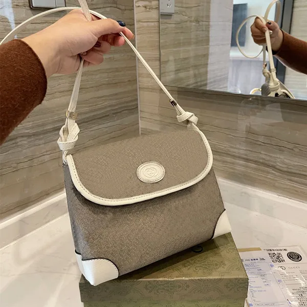 Elegant Square Flap Cover Leather Handbags Ladies Letter Characters Satchel Cross body Bags For Woman
Elegant Square Flap Cover Leather Handbags Ladies Letter Characters Satchel Cross body Bags For Woman