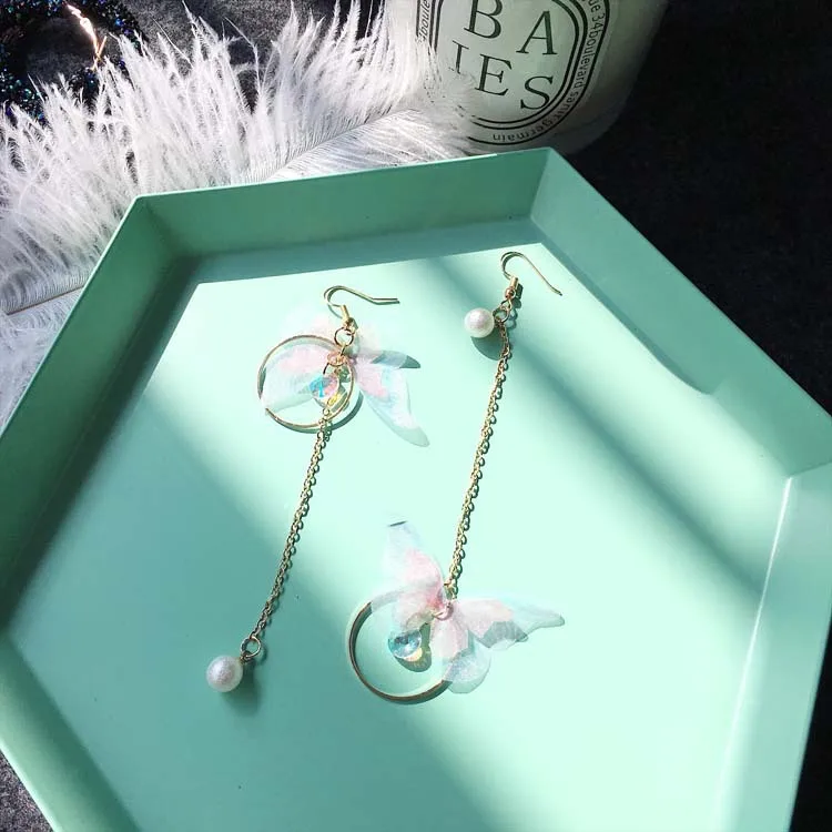 

Korean retro earring butterfly bow earrings long circular wing earrings, As pic