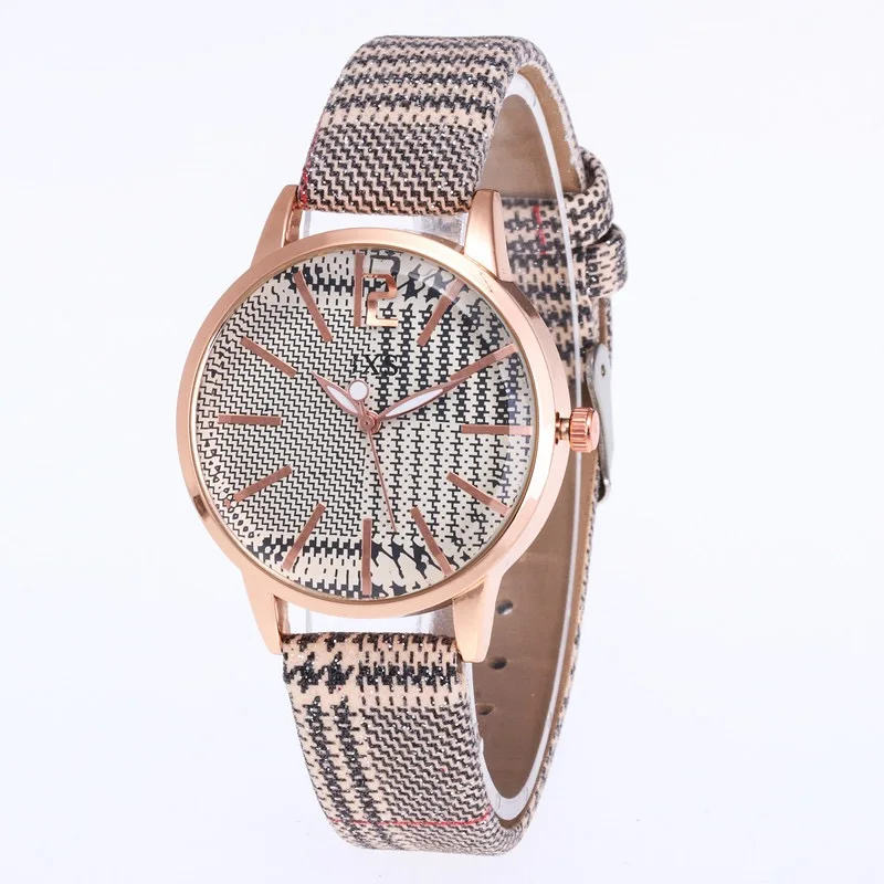 

Sell light luxury snake grain lattice quartz watch casual female students leather wrist performance goods, 5 colors