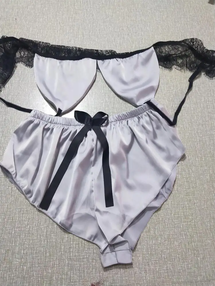 工厂供应性感女性缎内衣套装