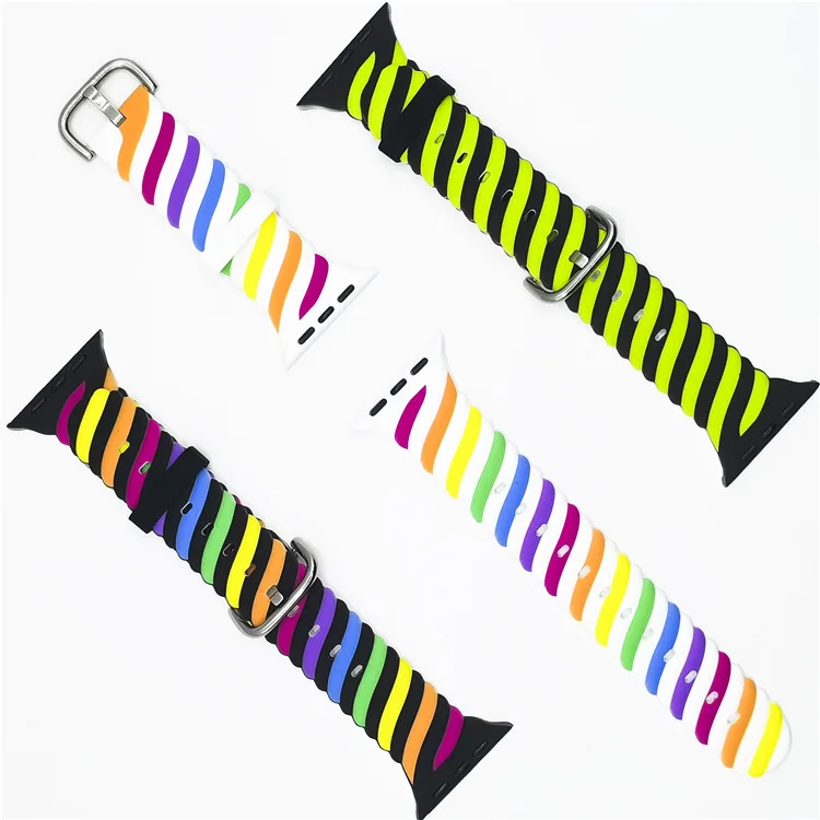 

Smart Watch Strap 38 40 41 42 44 45 mm Sport Silicone Watch Bands for Apple Watch 7 6 5 4 3 2 SE Soft Rubber Wrist Strap Belt