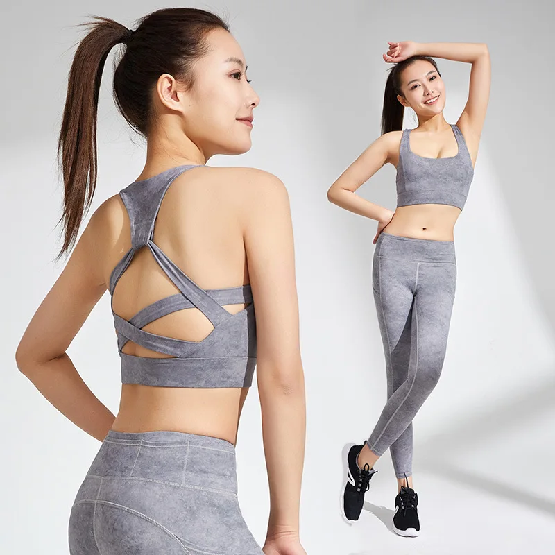 

2021 New for woman Leggings Women Sport Set Workout Clothes Yoga Gym Seamless Print Bra Sets