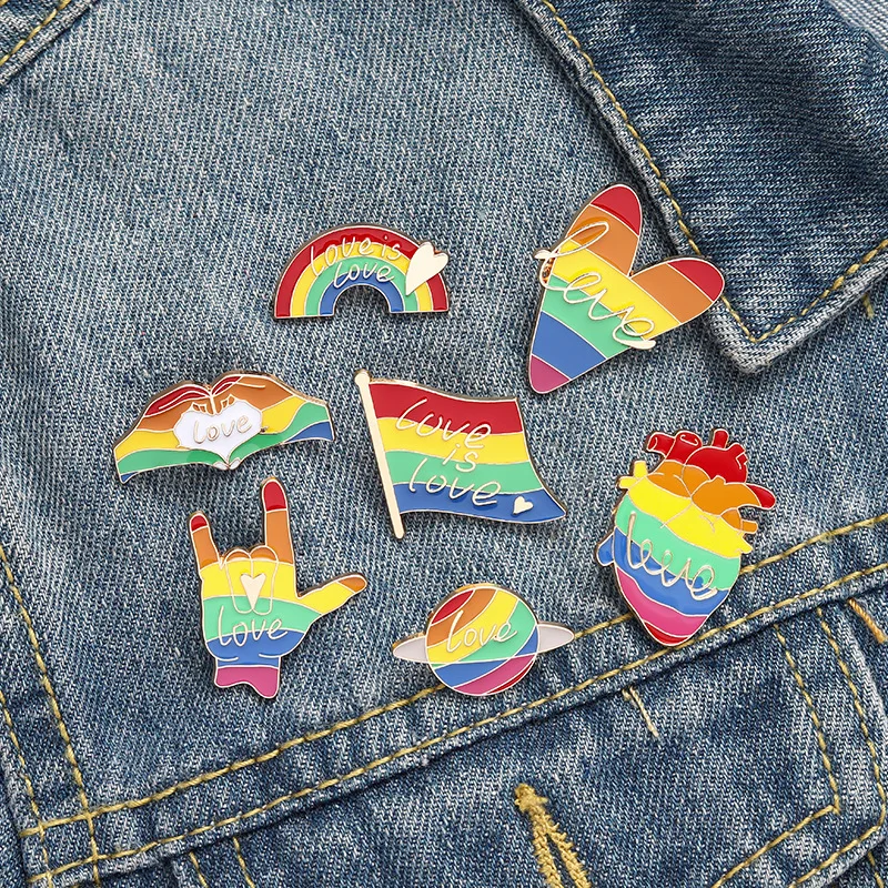 

Rainbow series flag love Letter pins Brooches Heart Rainbow Bridge Brooch Denim Shirt backpack Lapel pin collar badge for kid