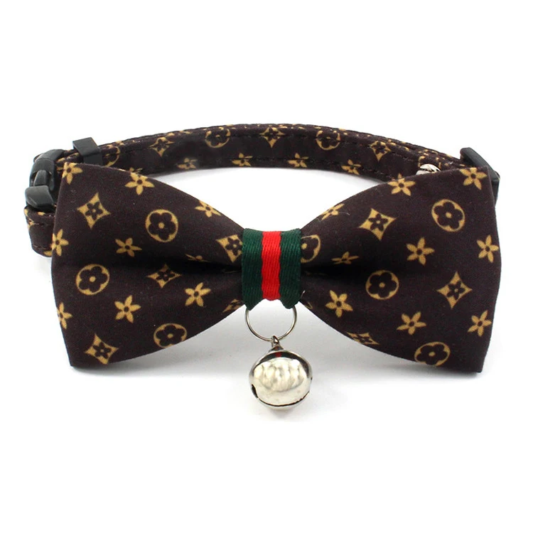 

Hot selling luxury dog collars pet collar with bell, White