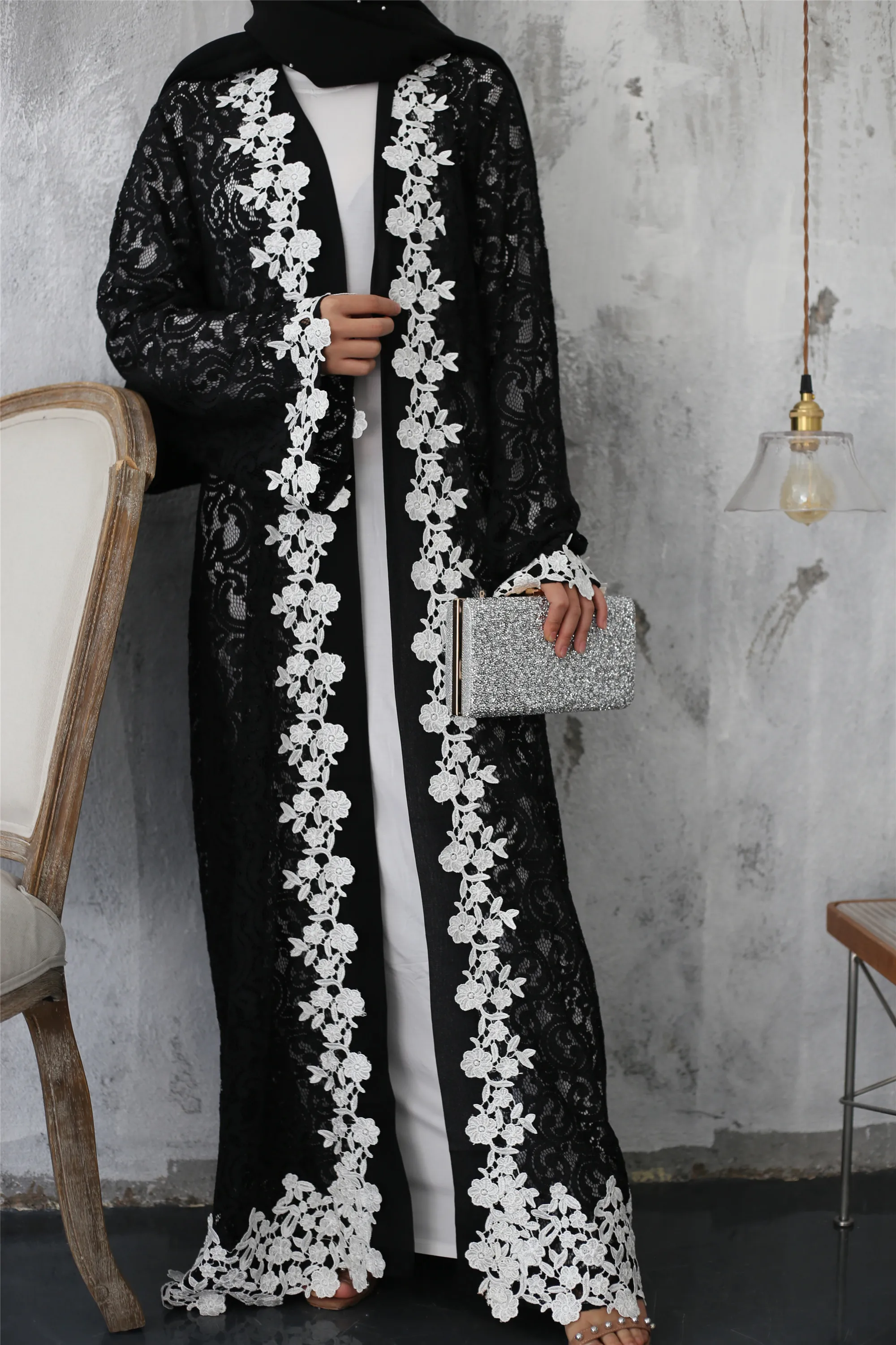 1804 New Collection Modest Dubai Abaya Black Lace With White