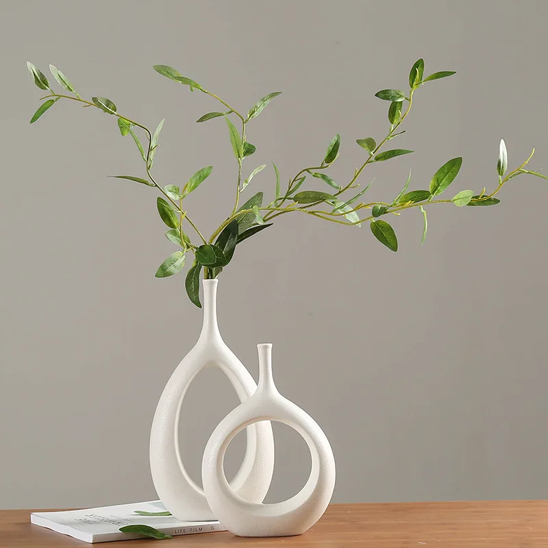 

Hot Sale Decoration Wholesale Nordic Vase Ceramic White Unique Gift Ceramic Vase For Home Decor