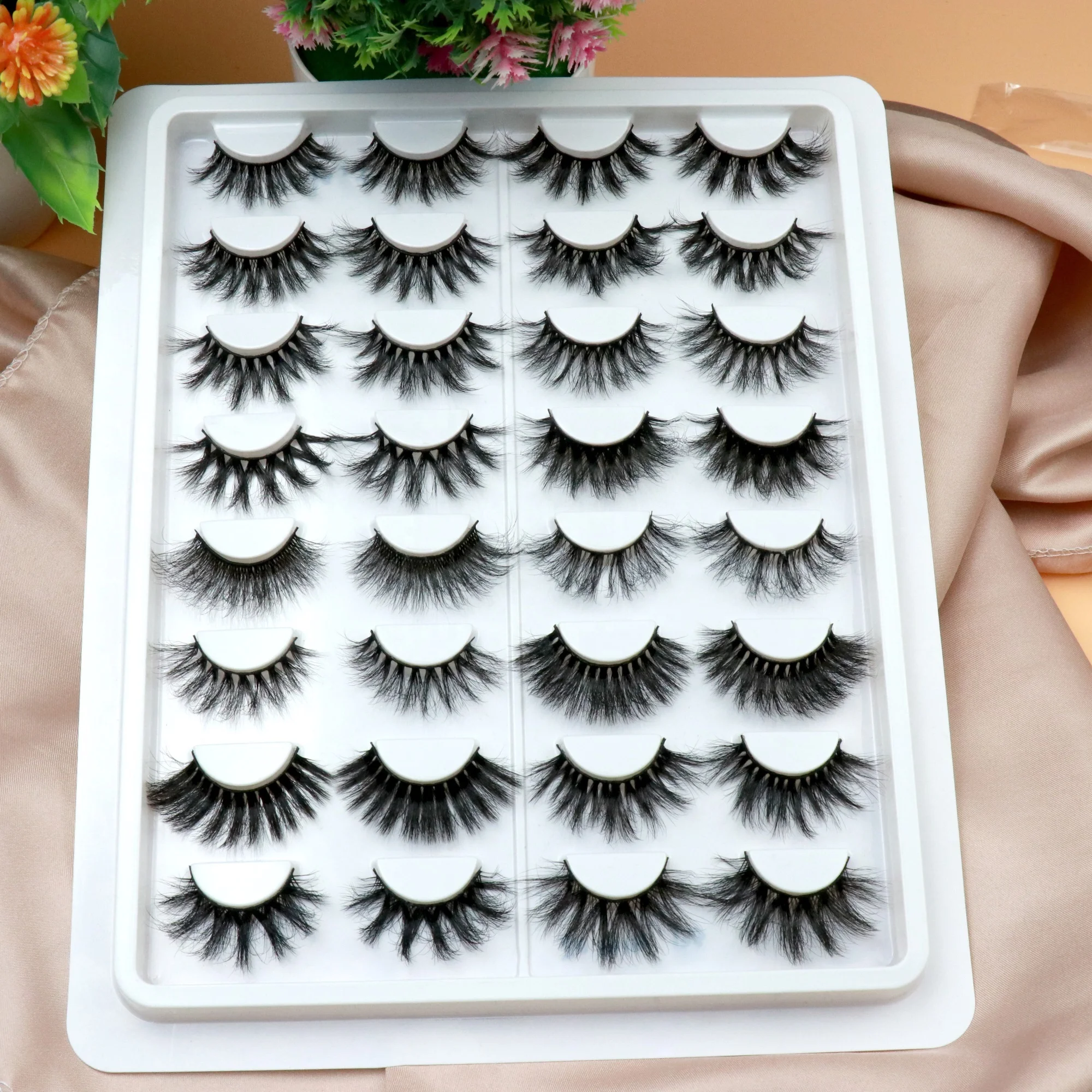 

Free sample custom packaging Own Brand 25mm 3d mink eyelashes real siberian mink 25mm eyelash vendor customized boxes