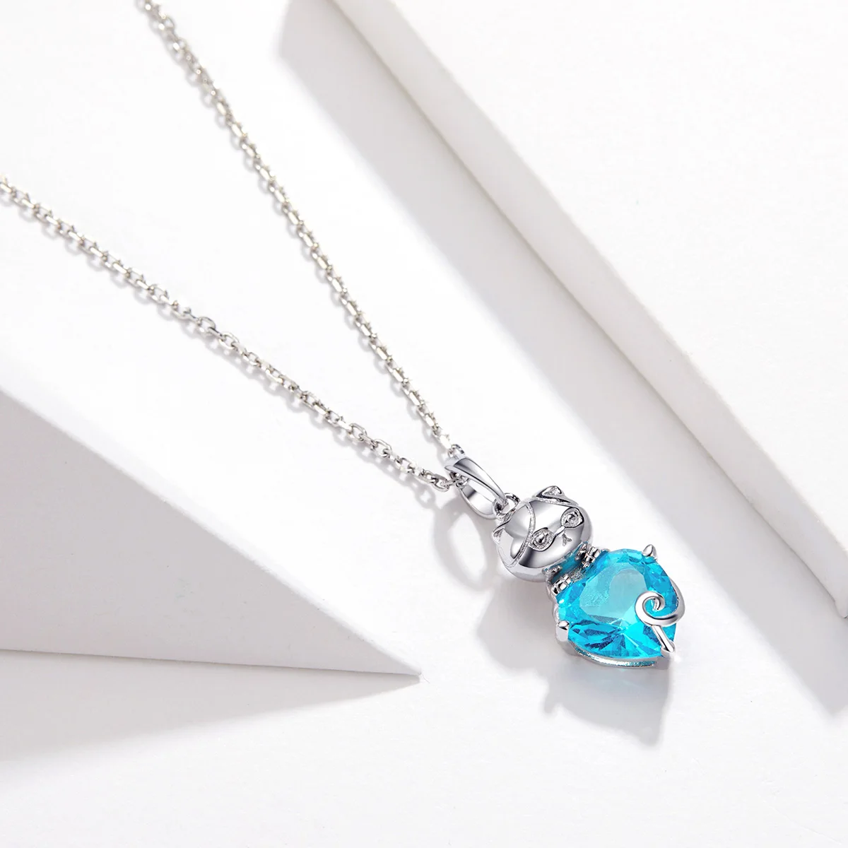 

Popular Cubic Zirconia Jewelry 925 Sterling Silver Blue Kitty Necklaces