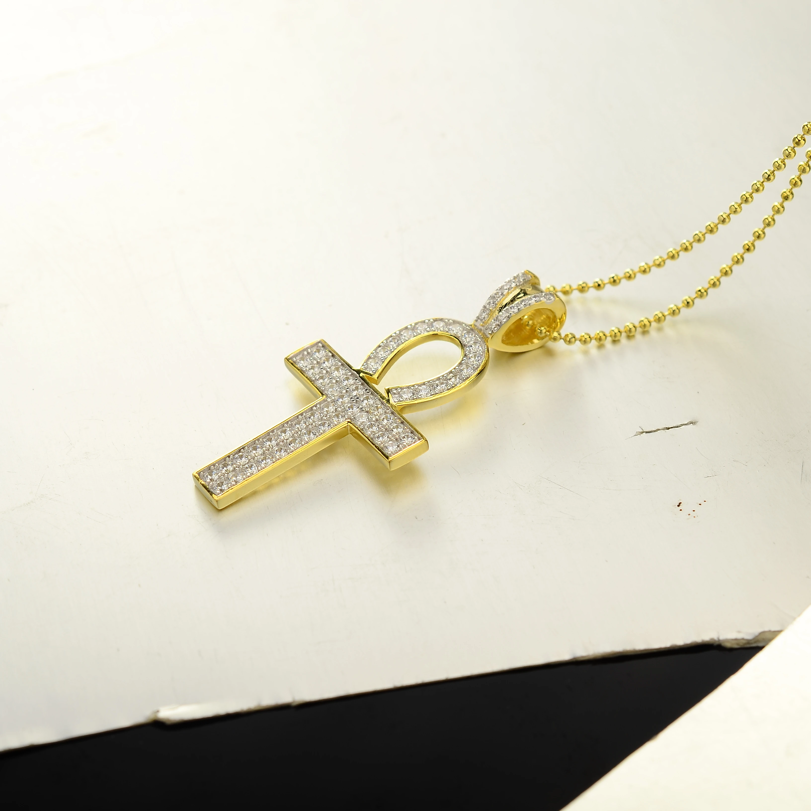 

50% Discount Cross Pendant Necklace Zircon Religious Christian Jewelry 18k Gold Diamond Men Cross Necklace For Man Women