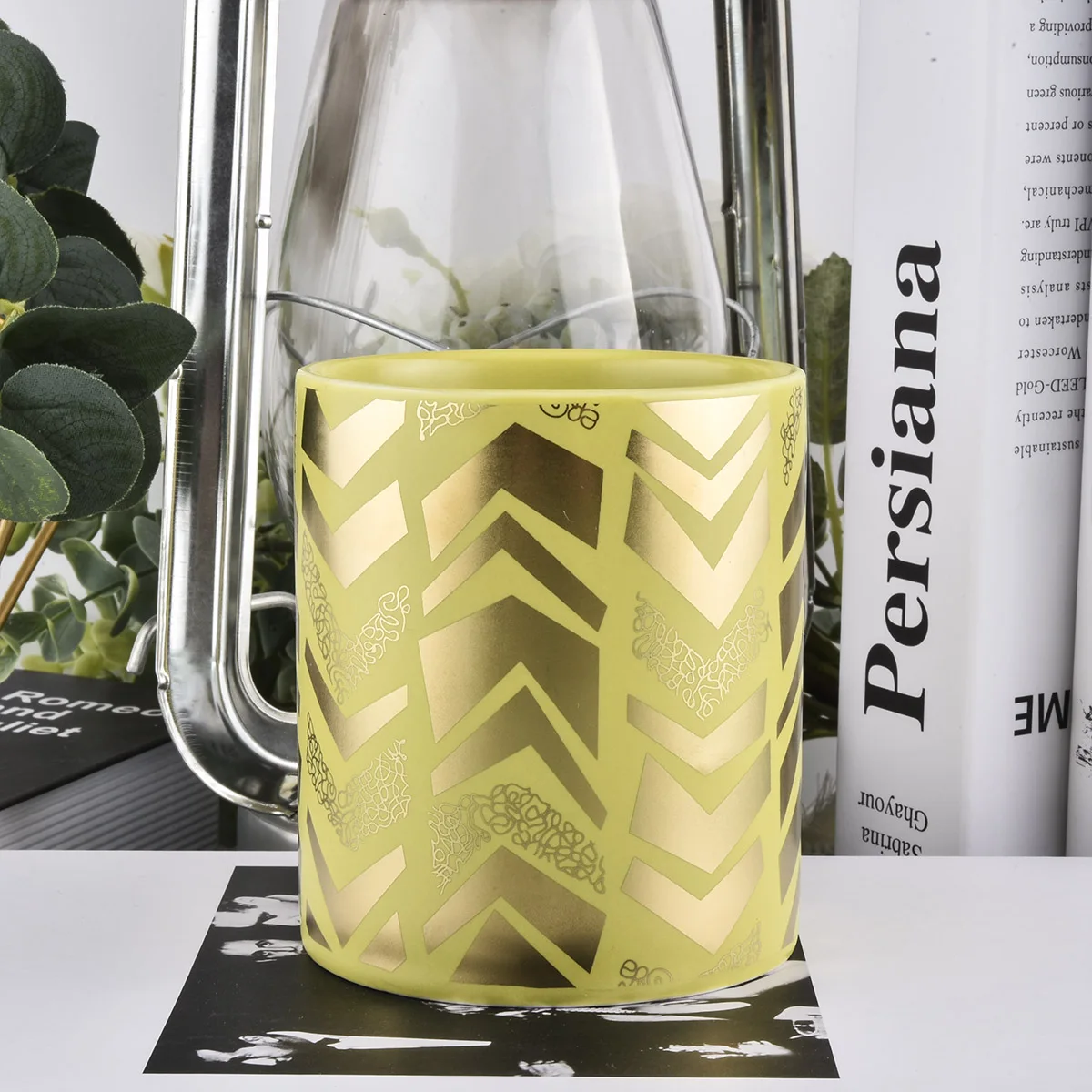 Customized home decoration warm gift ceramic candle jar