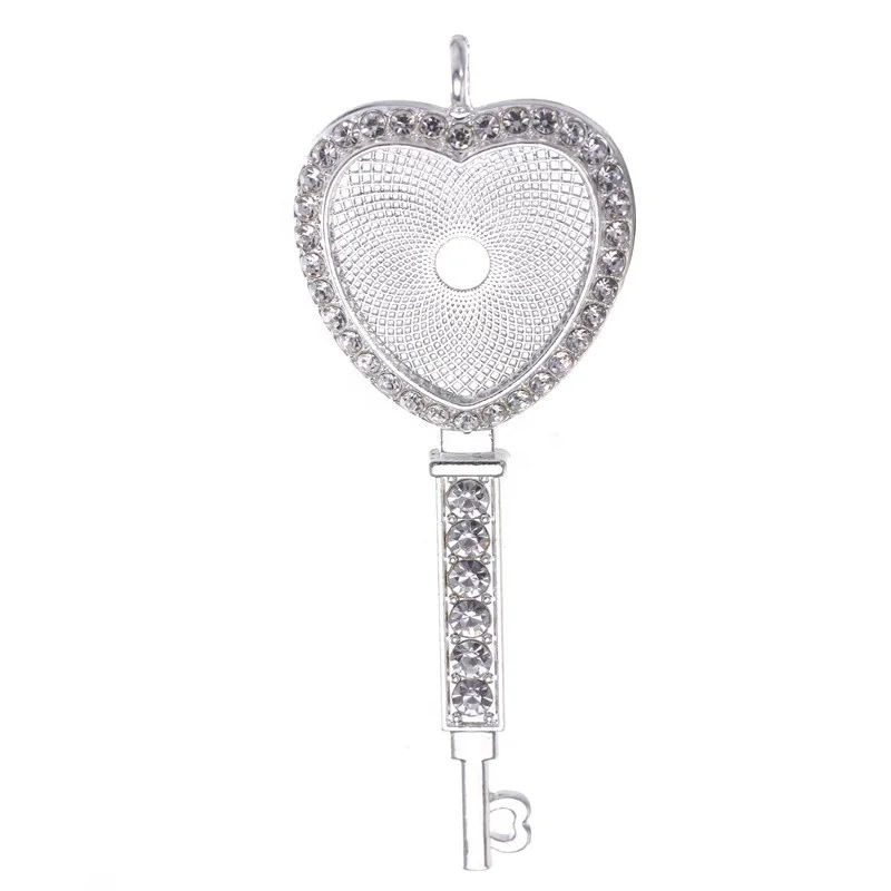 

2021 New Arrival Custom Heart Shape Photo Pendant Diamond Pictures Necklace, Picture shows