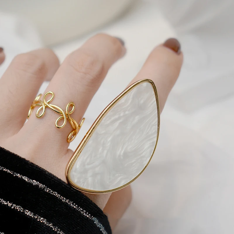 

Irregular White Pink Color Acrylic Rings Big Size Geometric Rings for Women Statement Stacking Ring Resizable 2019 Fashion