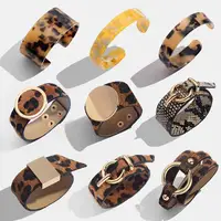 

19439 Dvacaman 2020 Wholesale Fashion Leopard Print Snakeskin Bracelets Bangles Women Jewelry Party