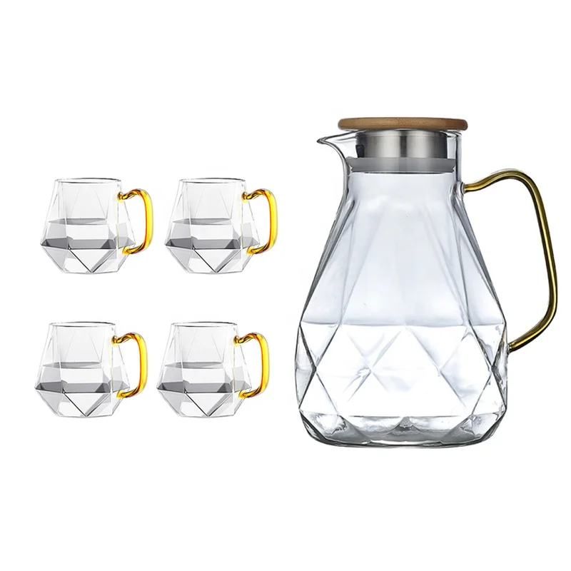 

Diamond Style Water Juice Tea Carafe Borosilicate Glass Pitcher with Color Handle and Cup Set, Clear