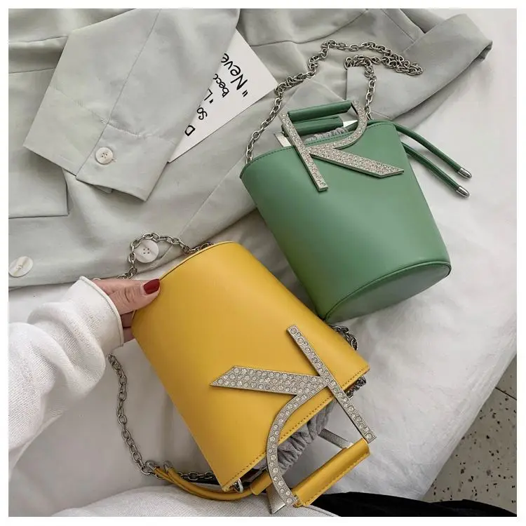 

2020 New fashion portable small bucket bags versatile single messenger shoulder bag chain lady's handbag, Yellow,green,pink,black,silver