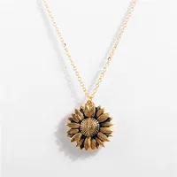 

2019 New Hot Selling Fashion Gold Necklace Custom You are my sunshine Open Locket Sunflower Pendant Necklace
