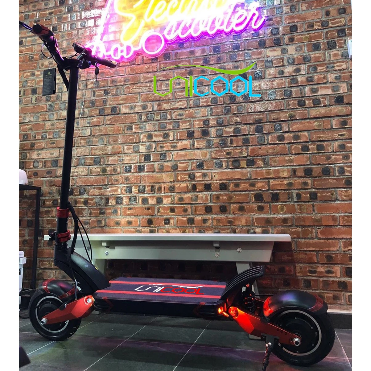 

Unicool sppedual fast charger 2000watt g booster qatar electric scooter