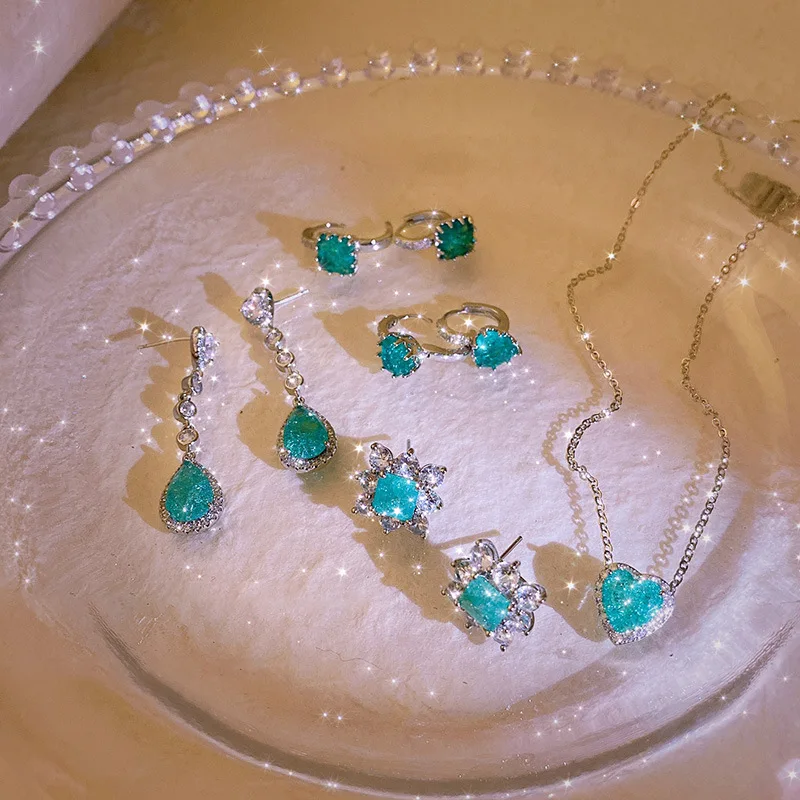 

fashion trendy jewelry blue heart crystal necklace