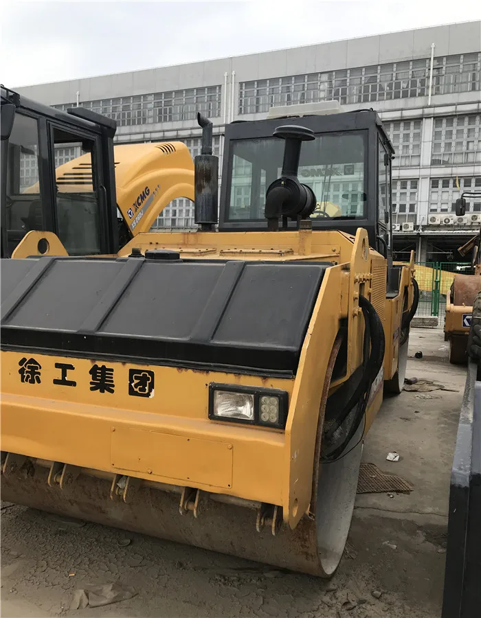 
Steel wheel vibratory roller Used Double Drum Roller XD121 for sale 