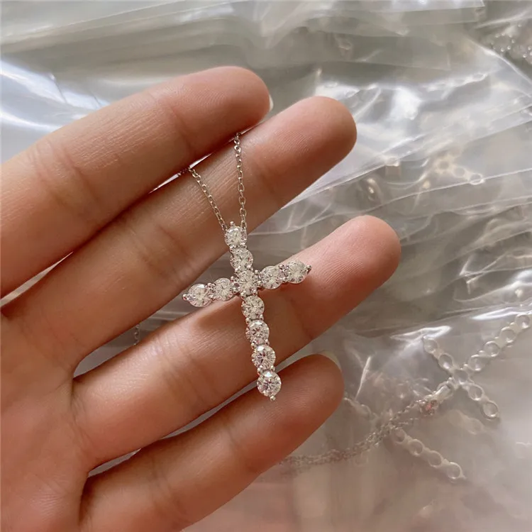 

S925 sterling silver fashion classic Japanese and Korean full diamond micro-inlaid wild clavicle Cross Pendant Necklace Jewelry