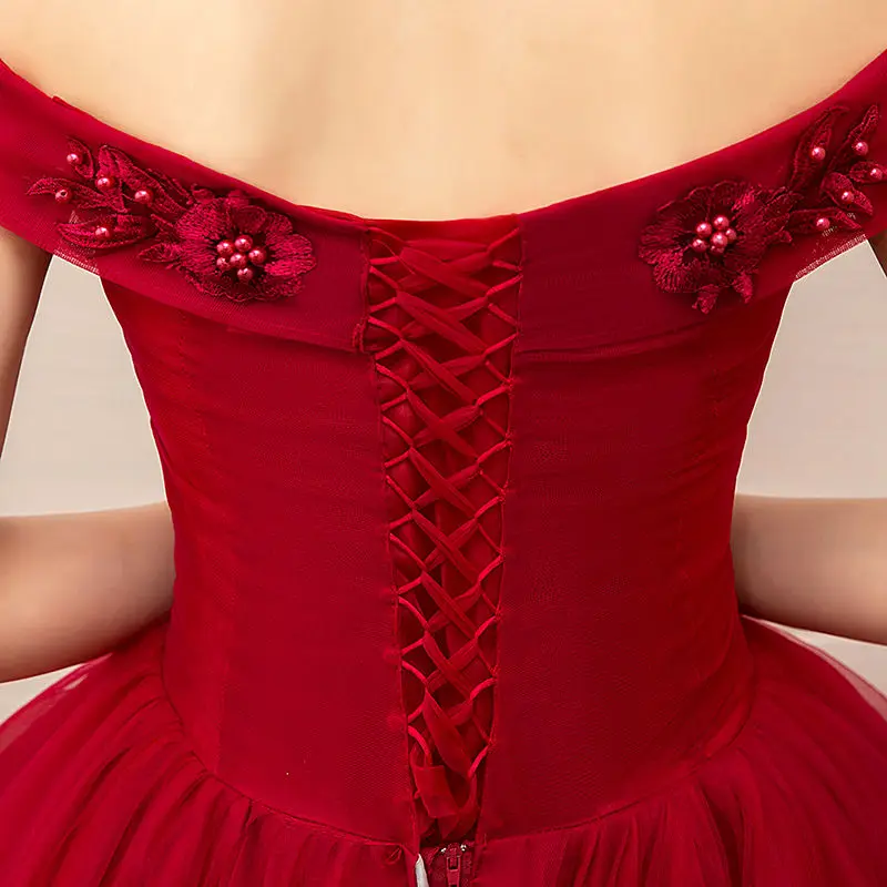2019 New Off The Shoulder Luxury Lace Party Vintage Quinceanera Dresses 4 Colors Quinceanera Gown