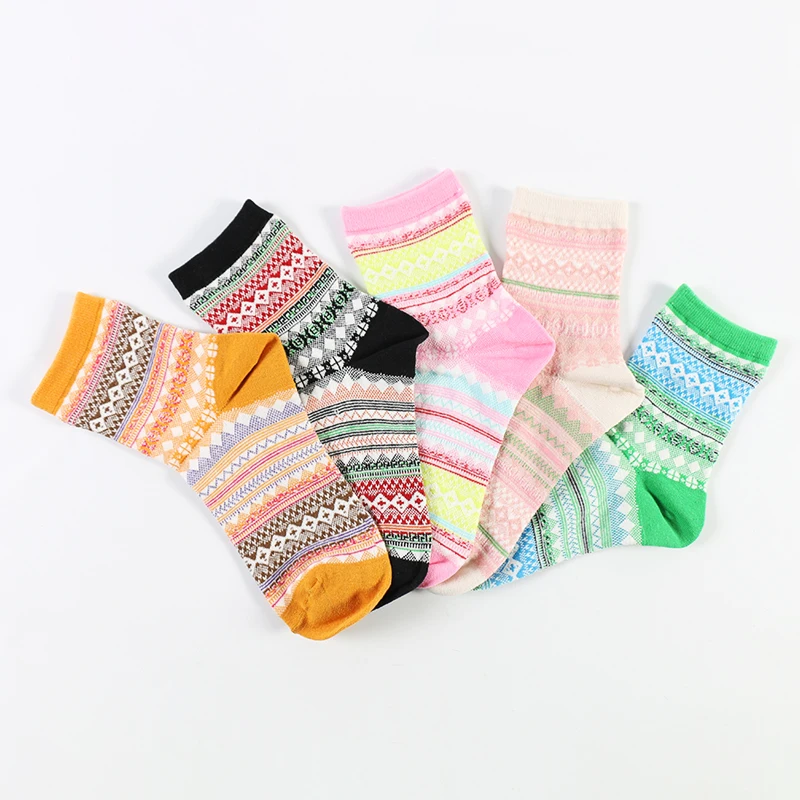 

2020 Wholesale new design stripe lady vivid color cotton socks, As pic