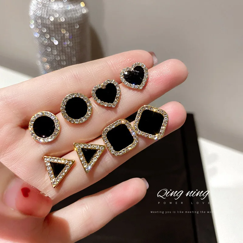 

new statement heart geometric crystal black stud earings