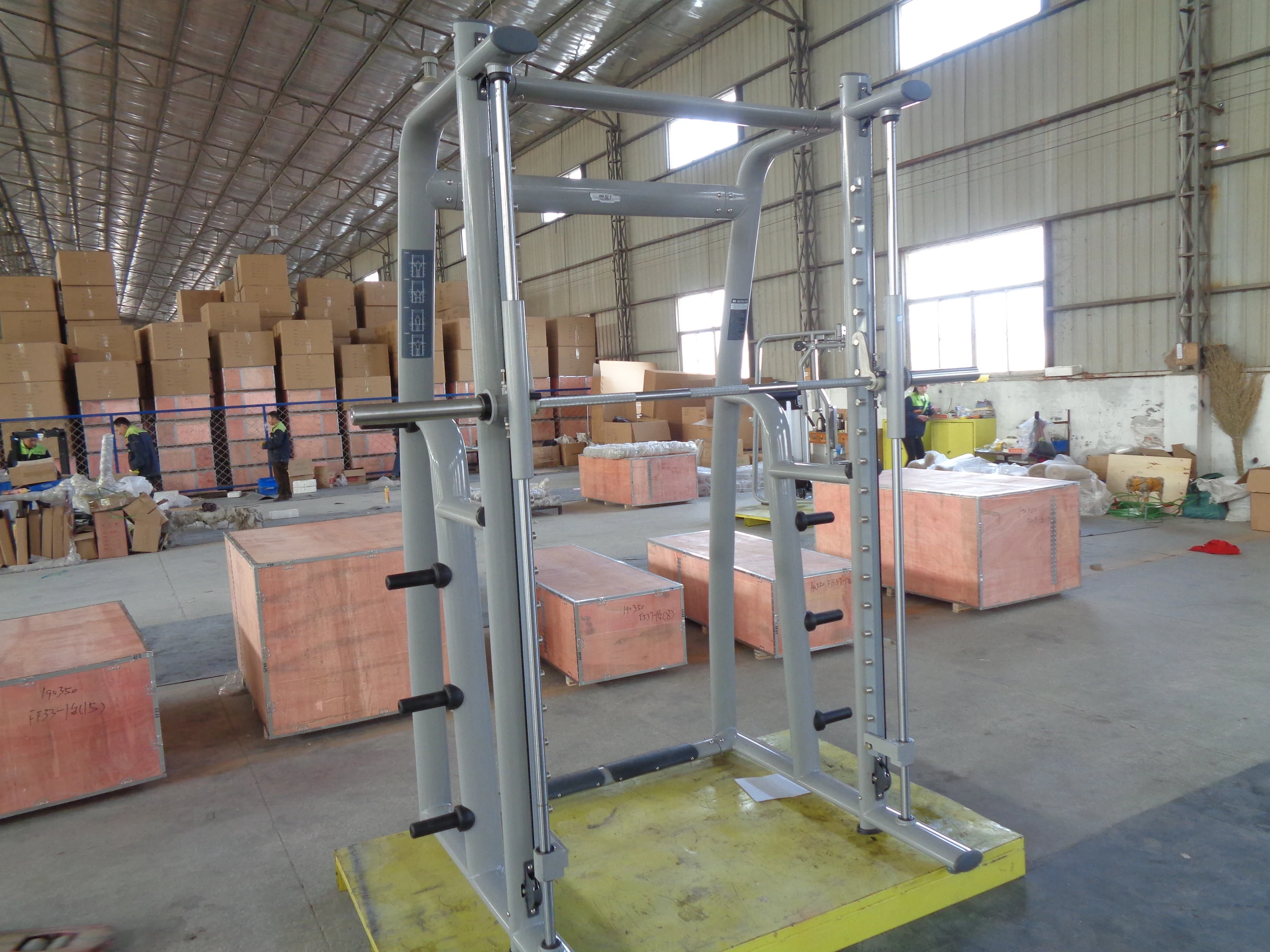 
Gym commercial fitness equipment Dezhou Shandong strength power Exercise Machine MND AN 17 Smith Machine 