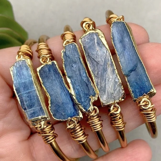 

LS-A435 amazing blue kyanite bangle with wire wrapped bar shape bangle bracelet gold plated fashion cuff 2020