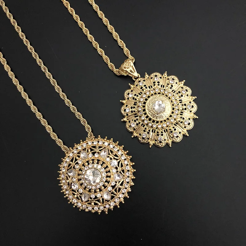 

Moroccan Libyan bridal White Crystal Pendant Gold Algerian Round Pendant Flower Hollowed-out Necklace For Dubai Woman Party