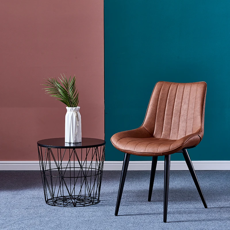
Stock Wholesale leisure black design restaurant nordic metal luxury upholstered cheap modern leather dining chairs 