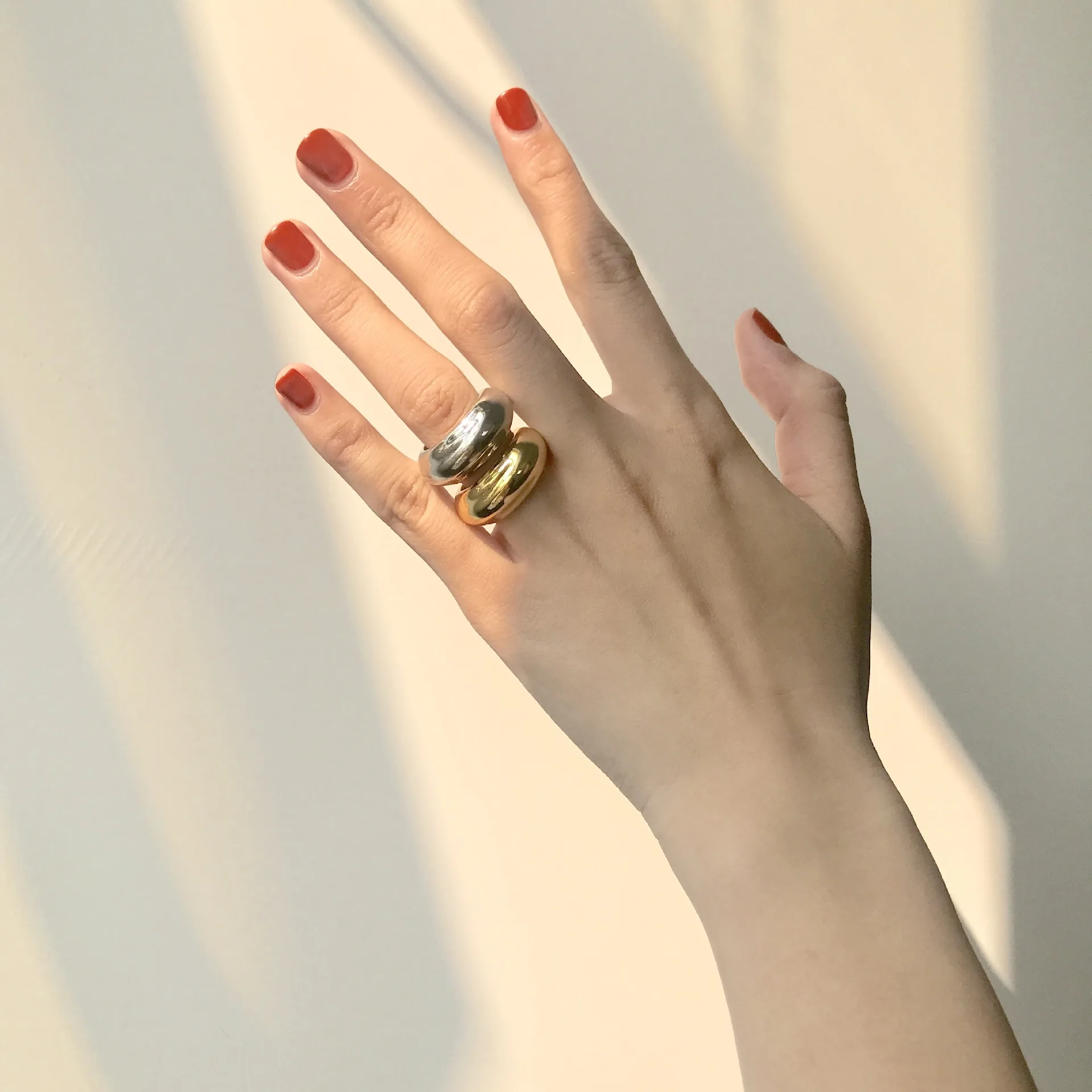 

High End Gold Plated Jewlry For Women Ring Wholesale, Silver/gold
