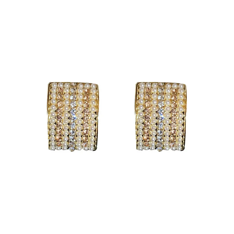 

fashion trendy wholesale crystal gold pearl earings stud