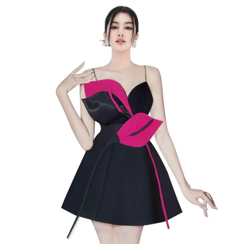 

Bettergirl Flower Design bright color contrast patchwork dress 2023 Summer Special-interest design sling slim fit black dress