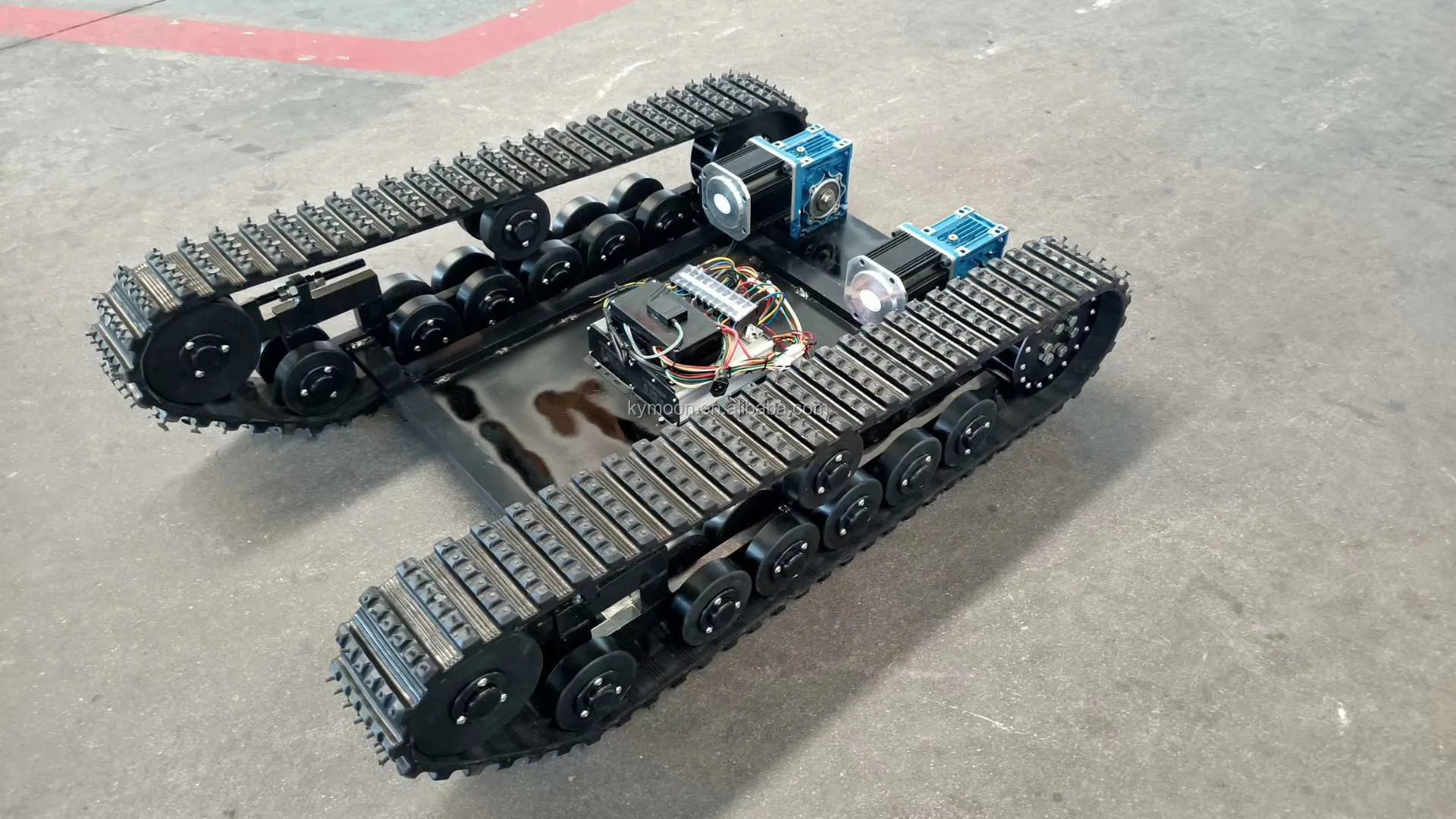 Гусеницы track type 622. Гусеничный ход sabatino. Шасси на резиновых гусеницах для сельского хозяйства. Гусеничная система. Система гусеница.