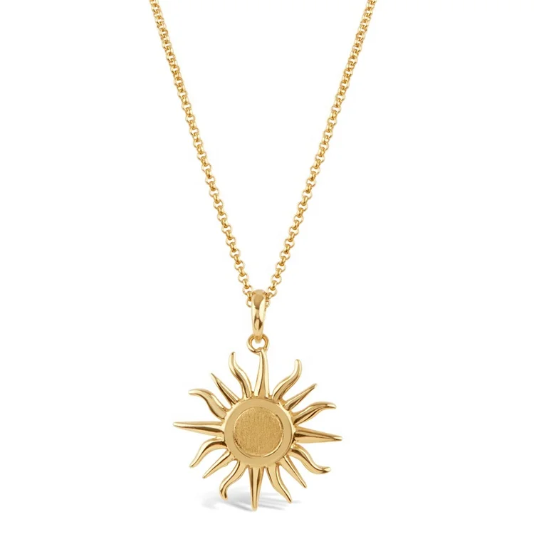 

Trending Stainless Steel Women Jewelry 18K Gold Plated Brushed Centre Sun Flower Charm Necklace, Gold color