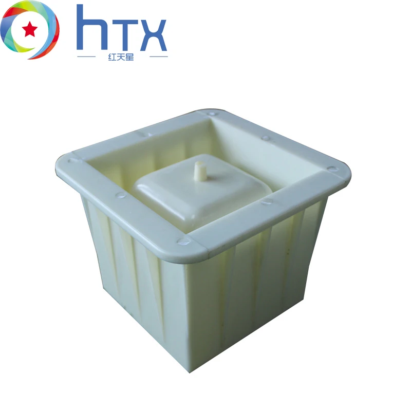 

Decorative plastic molds for precast concrete cement
