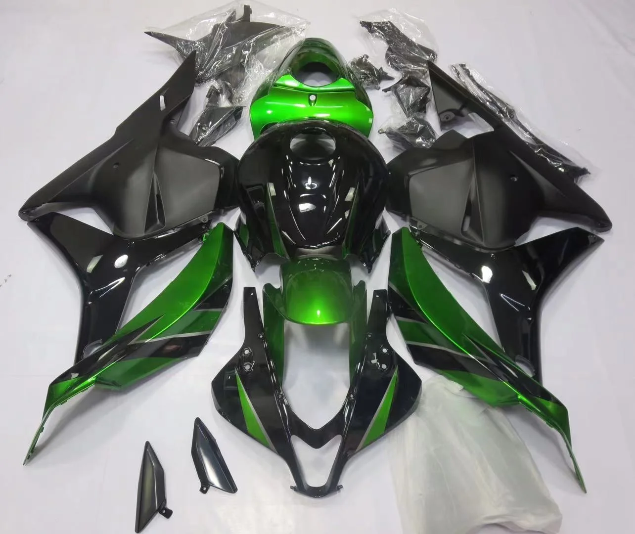 

2021 WHSC Customized ABS Plastic Fairing Body Kit For HONDA CBR600 2009-2012 green black, Pictures shown