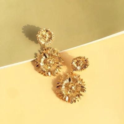 

European Retro Design 14K Gold Plated Sunflower Drop Earrings Double Metal Sunflower Earrings