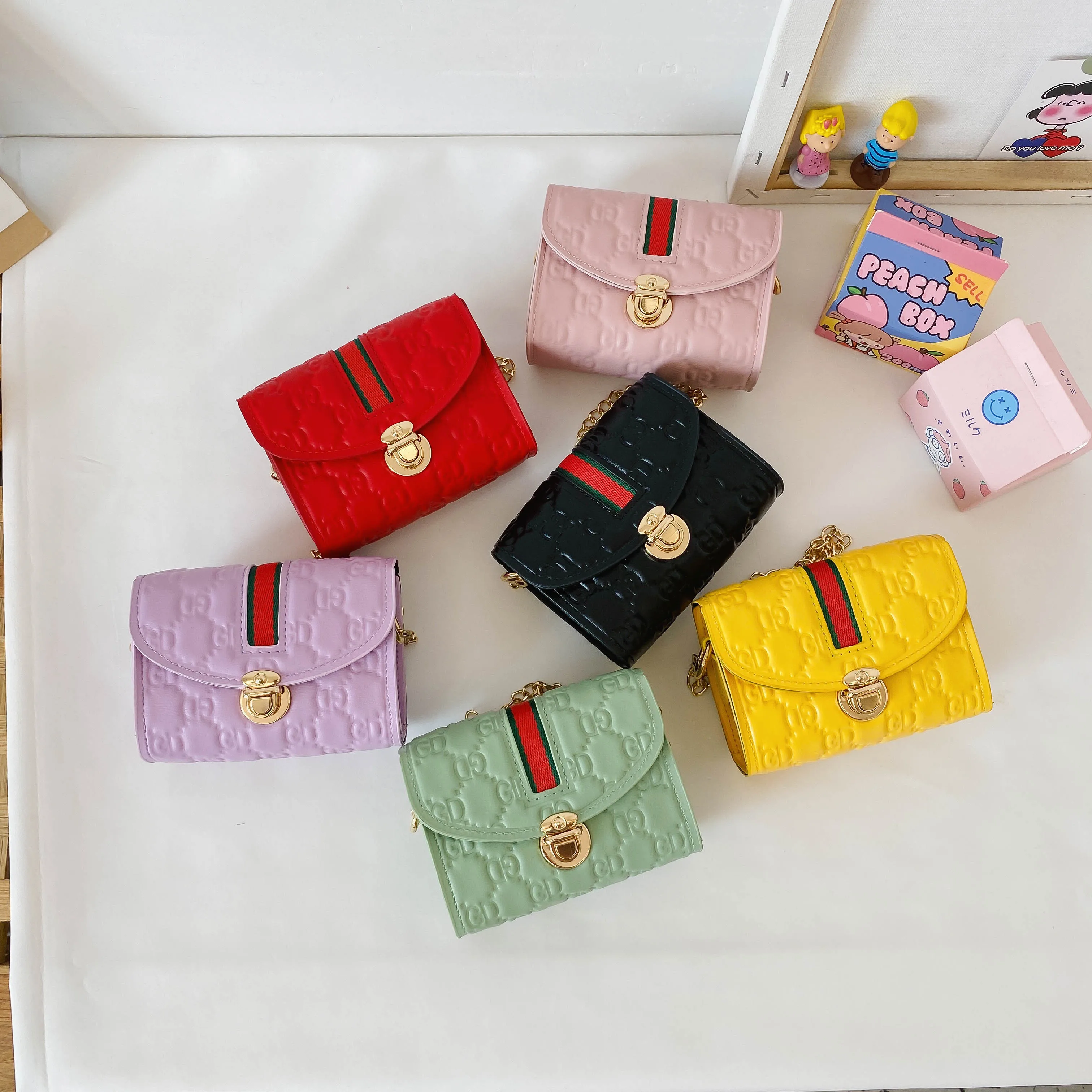 

2021 new trending kids mini bags women handbags ladies purses and handbags for women crossbody bag little girl, 6 colors