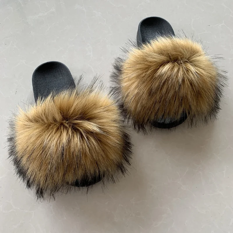 

High Quality Imitation Raccoon Girls Fur Slippers Adults Furry Slippers Faux Fox Fur Slides Fashion Fur Flops For Women, We can dyeing any color