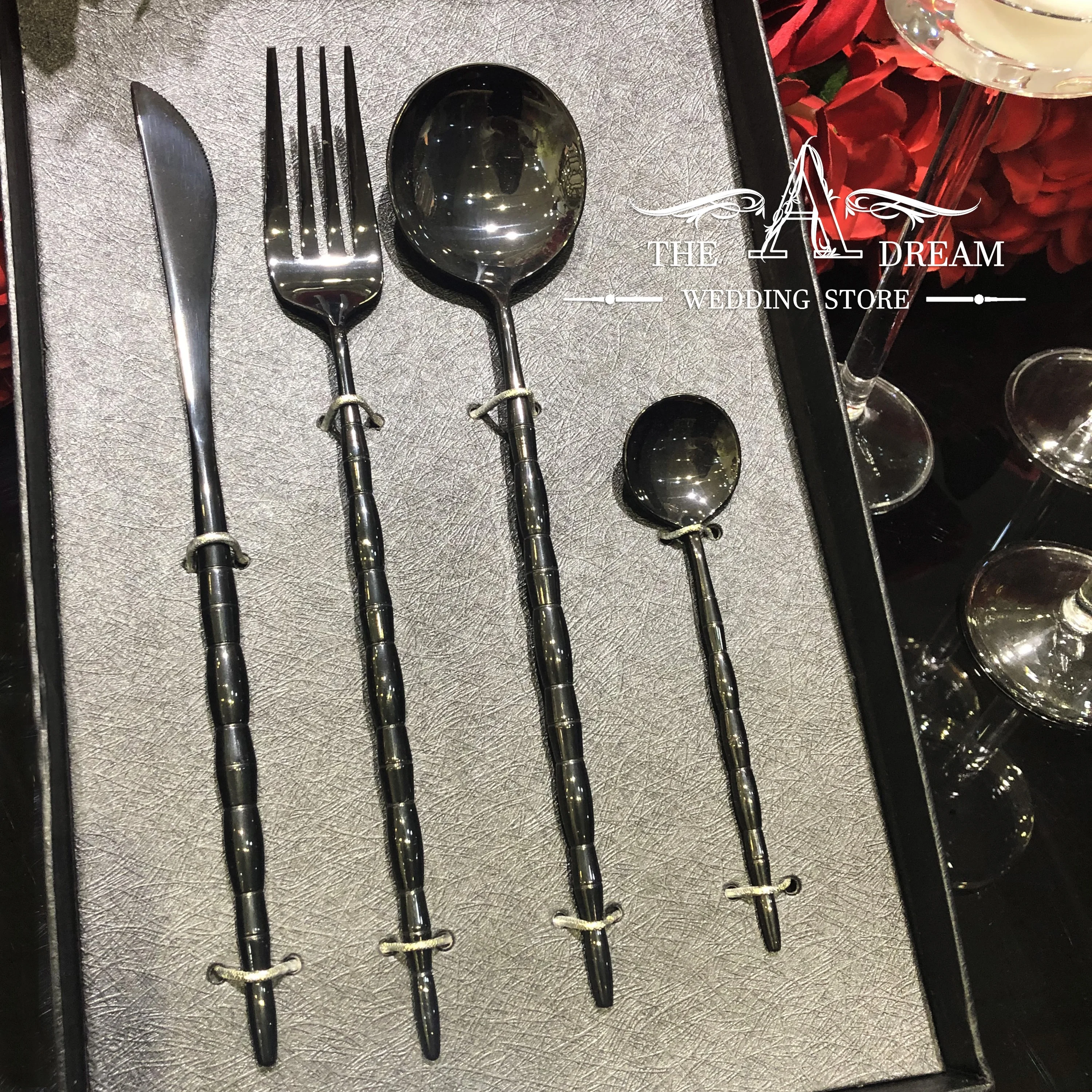

CTL01-BK Black Wedding Cutlery Set For Banquets Tableware Modern Fork And Spoon Set / Cuchille From The A Dream Wedding Store