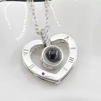 

Valentine Day Gift Couple Jewelry 100 Languages I Love You Projection Heart Shaped Pendant Necklace