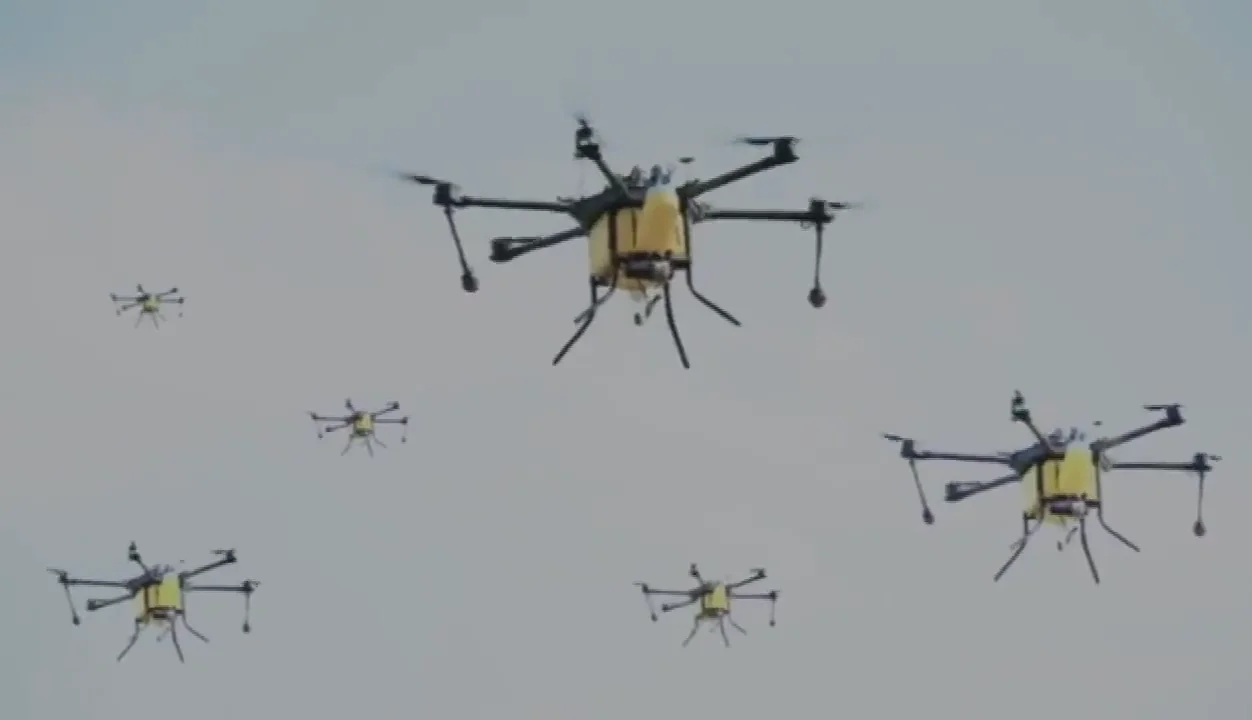 Professional 10 Kg Uav Drones For Cropdusting/drone Crop Duster/crops