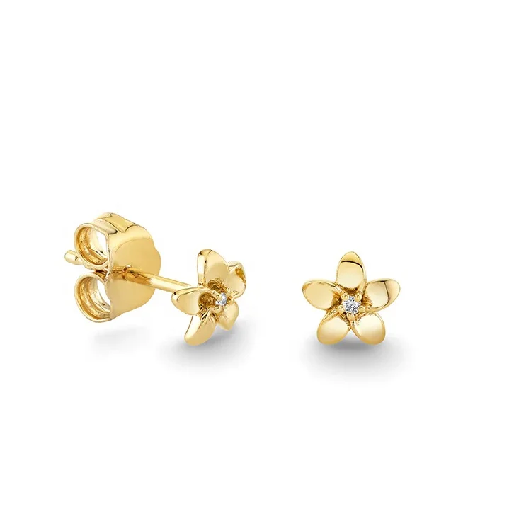 

LOZRUNVE Wholesale Jewelry Daily Wear Simple Design Tiny Daisy Stud Earring for Girls Women