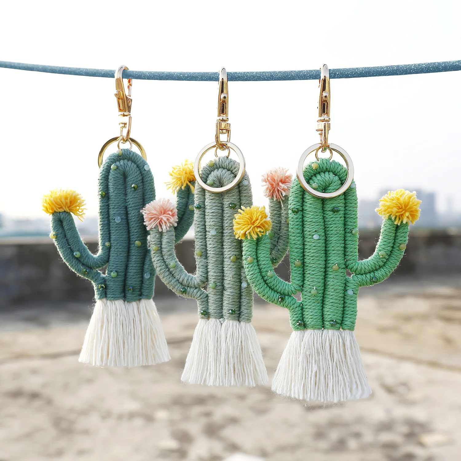 

Green Plant Cactus Macrame Keychain Bohemian Rice Beads Hand-Woven Hand-Made Bag Pendant Cactus Keychain