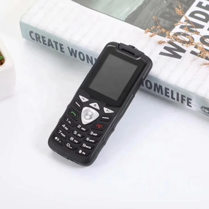 

1.8 Inch TFT Screen 600mAh Mobile Phone Feature China Mobilephone
